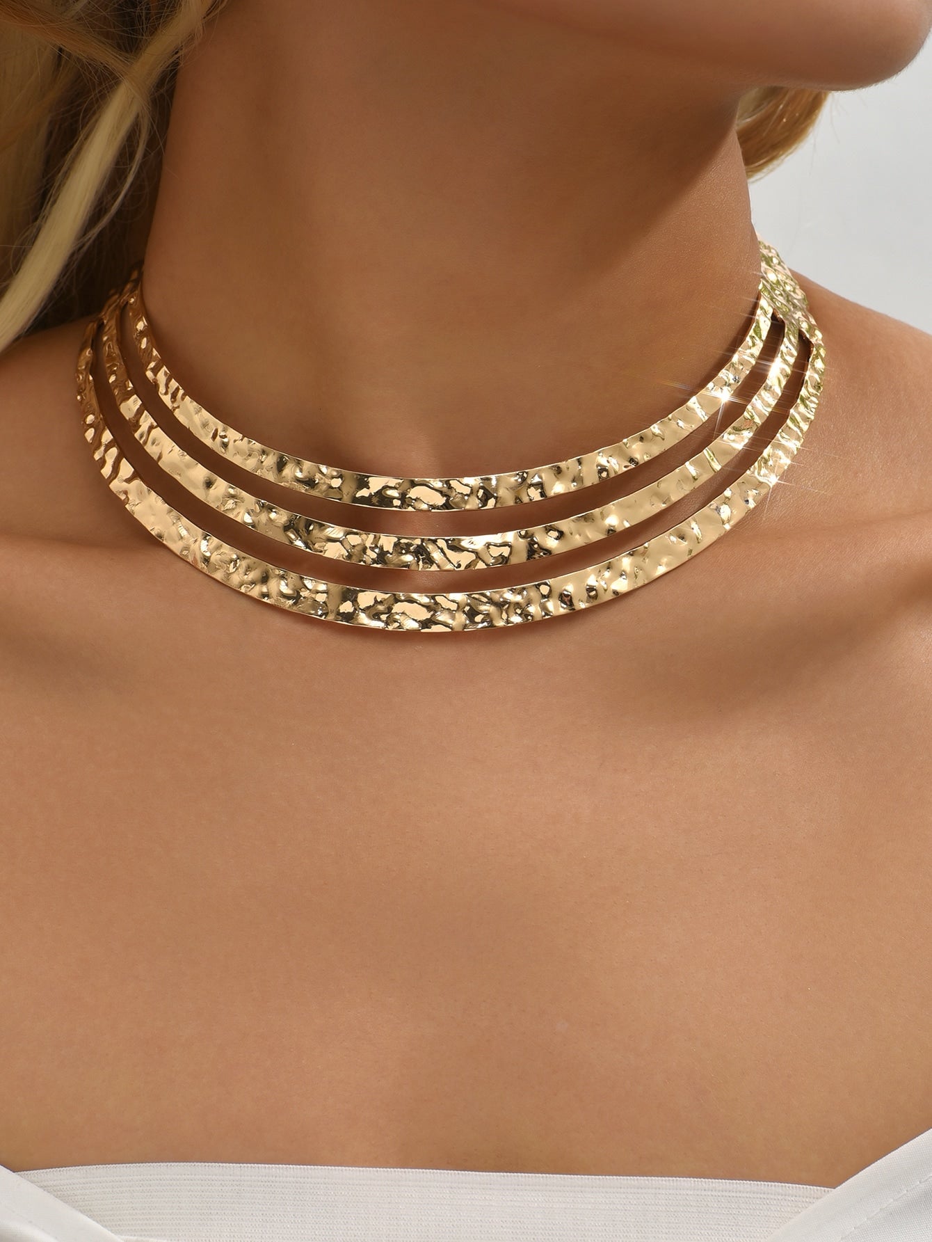 Minimalist Textured Layered Necklace